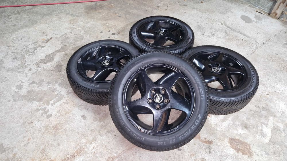 Koła, felgi, opony zimowe BFGoodrich 16 cali Volvo 5x108 ET 43 65,1