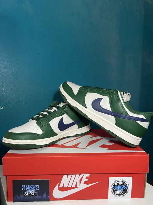Nike Dunk Low - Gorge Green