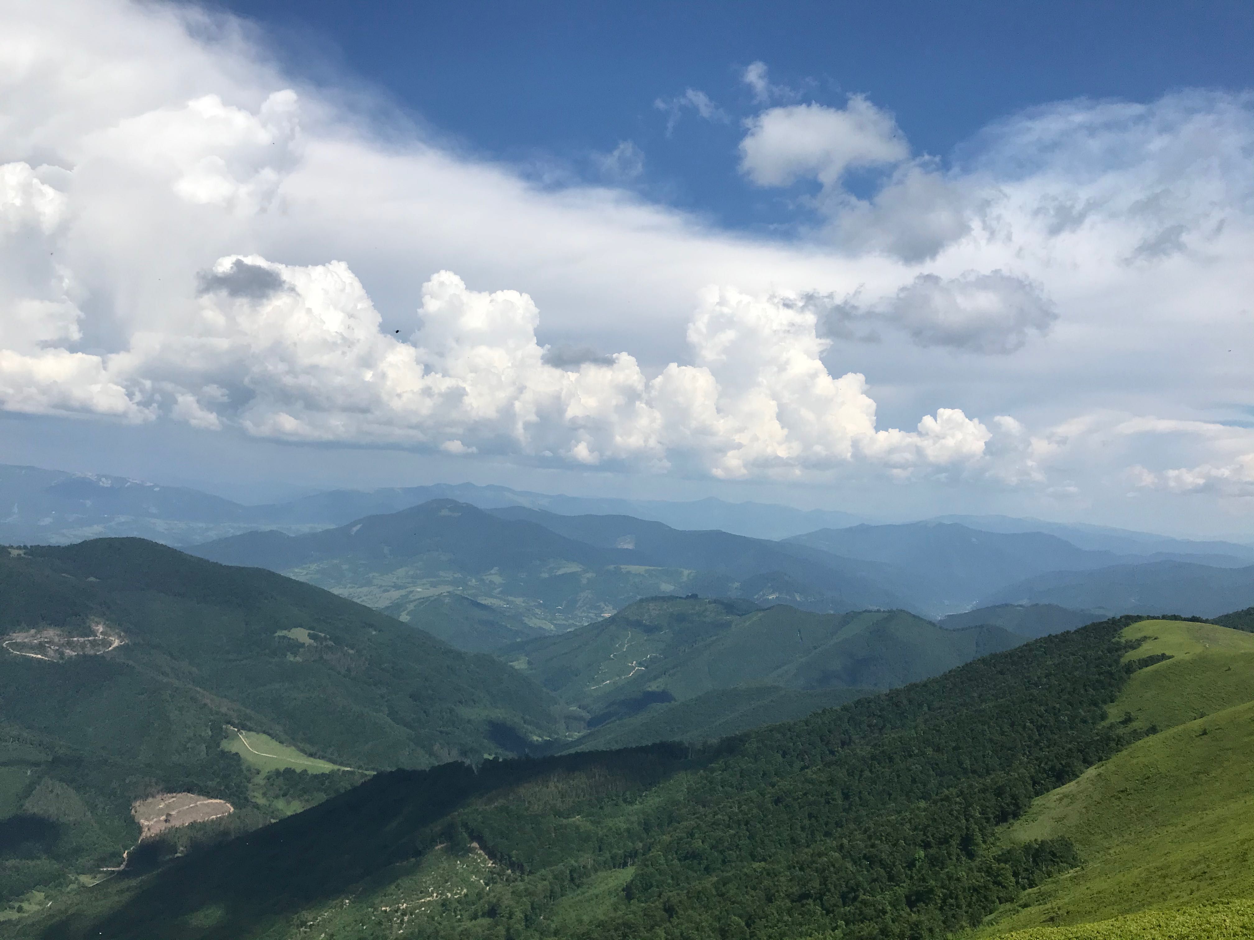 Садиба два брати ЕКО.Здається будинок або окремі кімнати.ЧАНИ.
