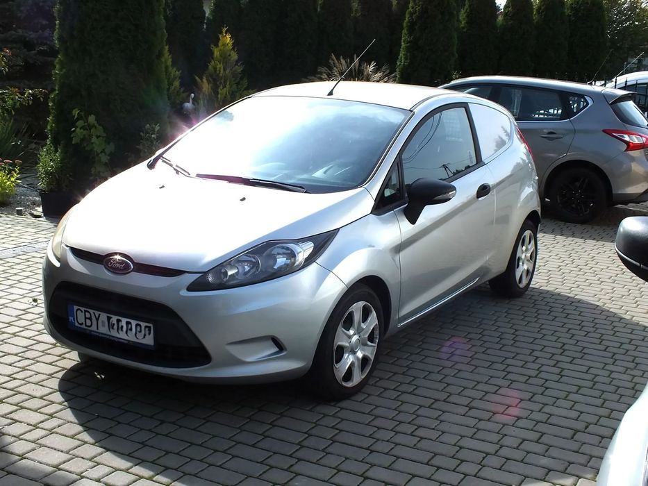Ford Fiesta  VAN, stan bardzo dobry