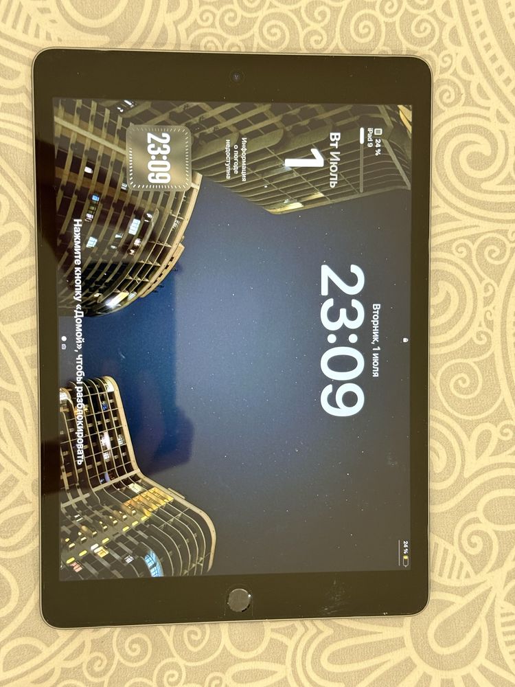 Продаю iPad 9-го поколения (2021)