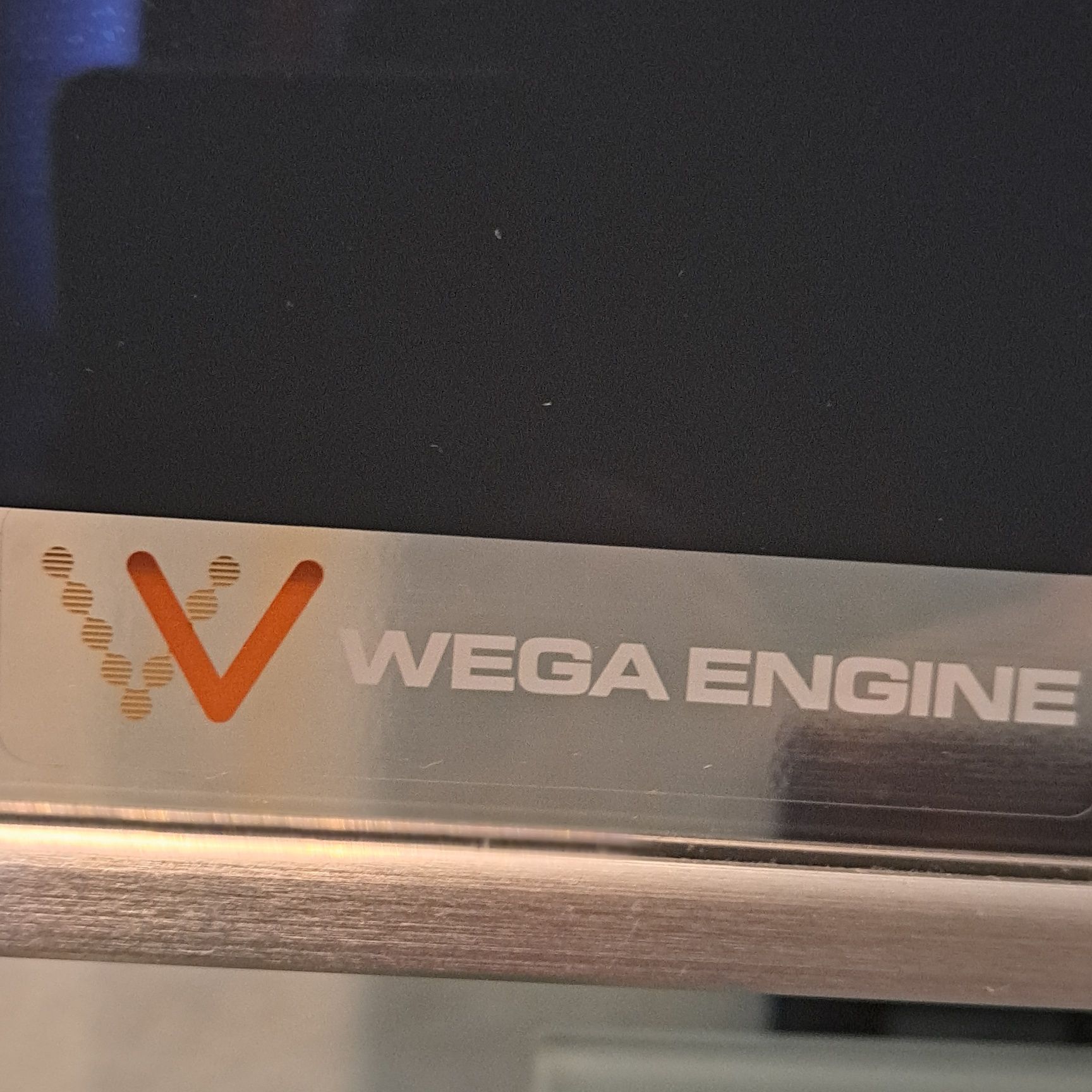 Телевізор Sony Wega Engine