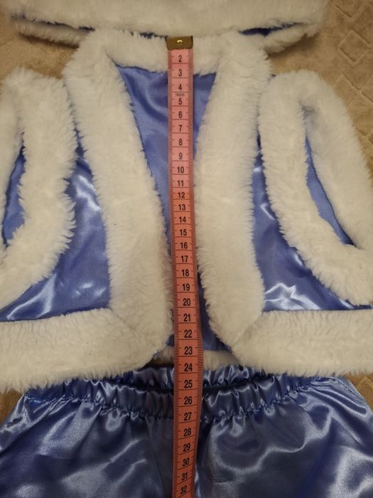 Продам новорічний костюм для хлопчика 2 роки