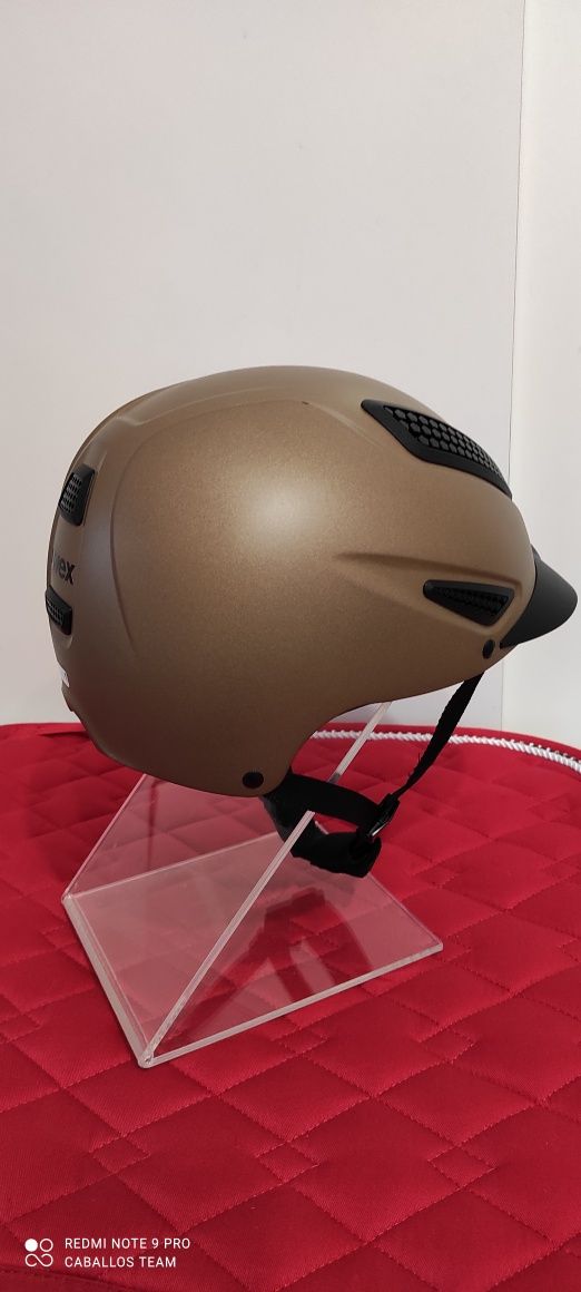 Kask jeździecki Uvex Perfexcion piaskowy 54-55 xs-s