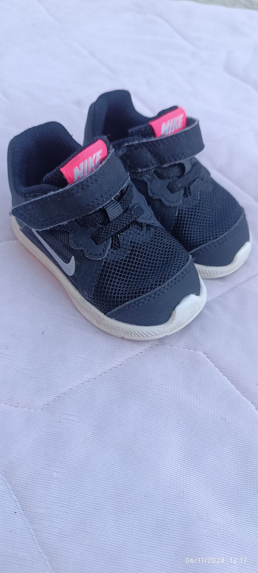 Sapatilha bebê nike