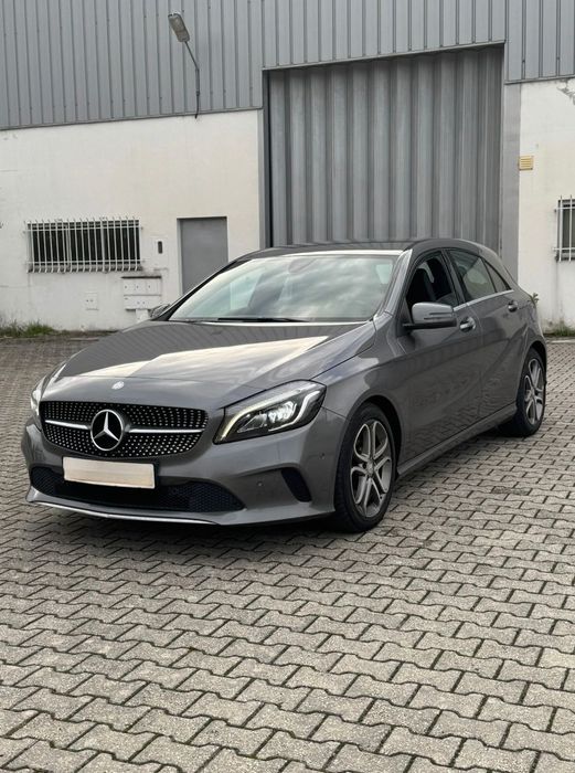 Mercedes-Benz A180 cdi Ano 2016 Facelift