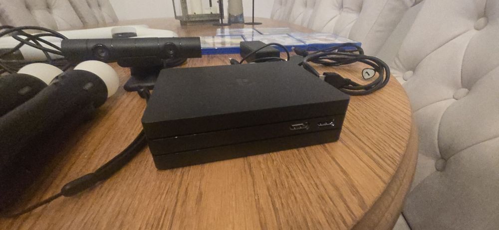 PS VR + Kamera + Move 2x + 5 GRY VR| Pełen Zestaw do Gier VR PS4 PS5