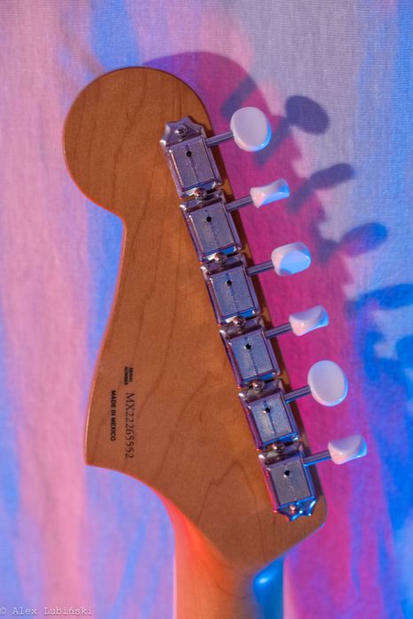 Fender Goldfoil Jazzmaster Bigsby - offsetowe cudo jak z Custom Shopu