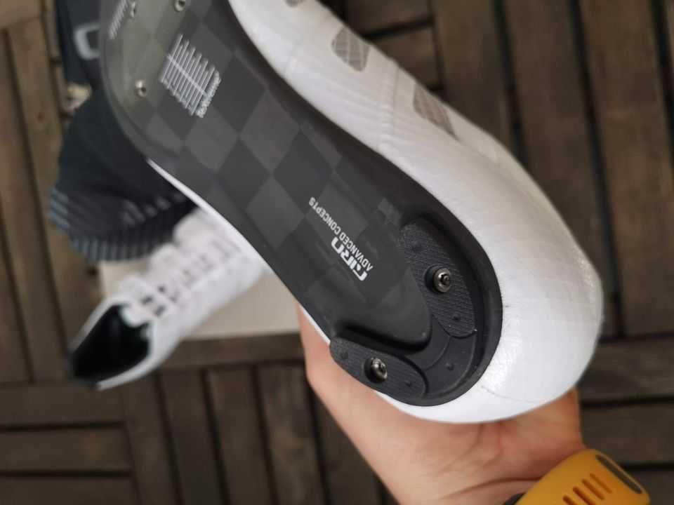 Buty SPD szosowe Giro Prolight Techlace rozm. 44 - NOWE