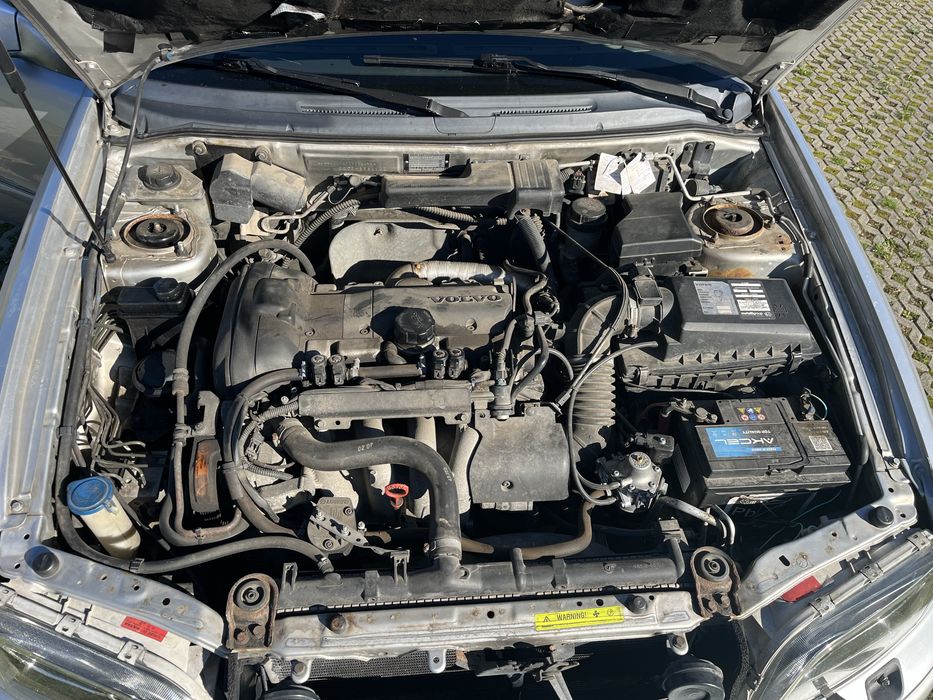 Sprzedam Volvo V40 2002 r 2.0B/G