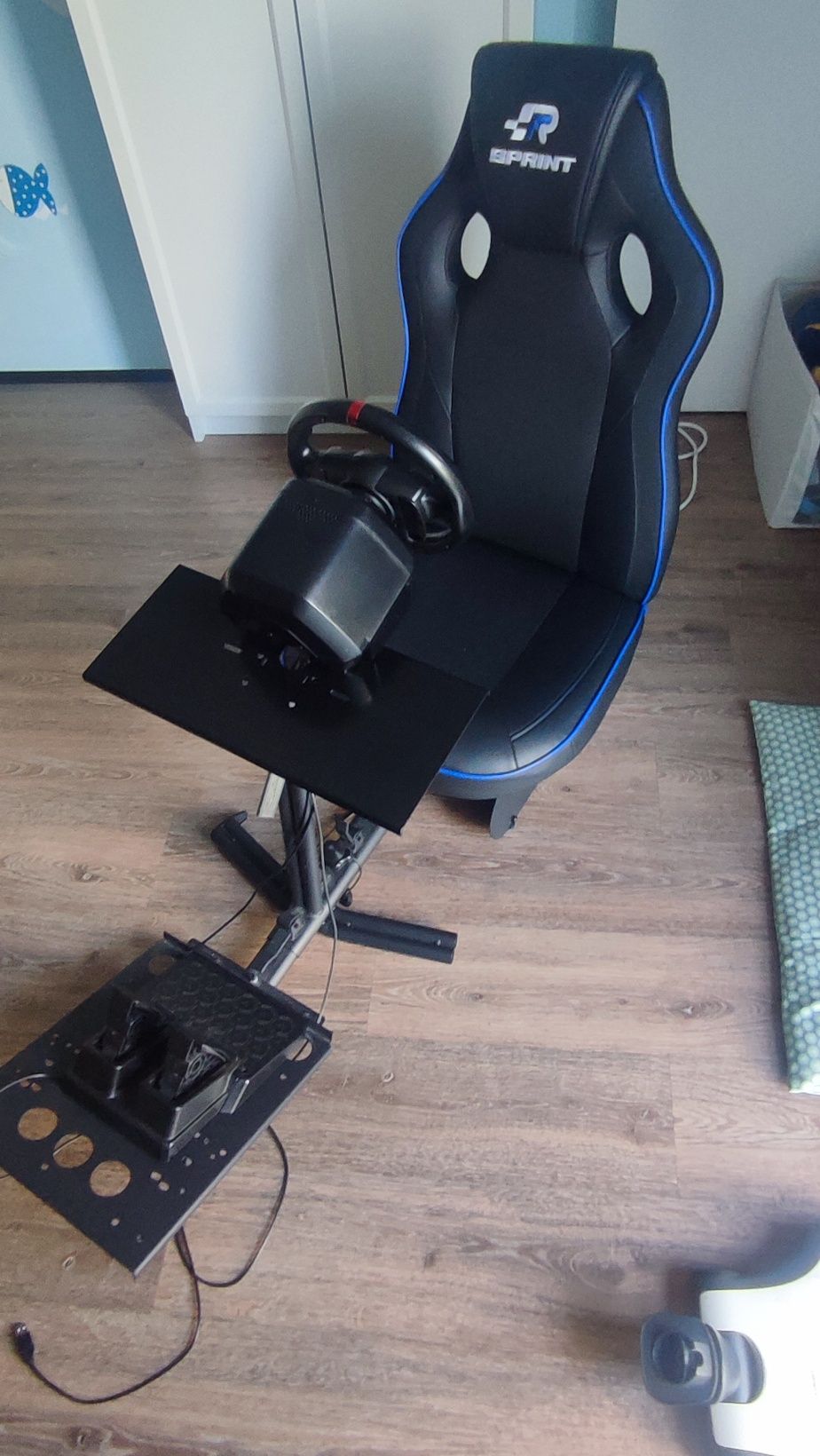 Volante com cadeira PS5