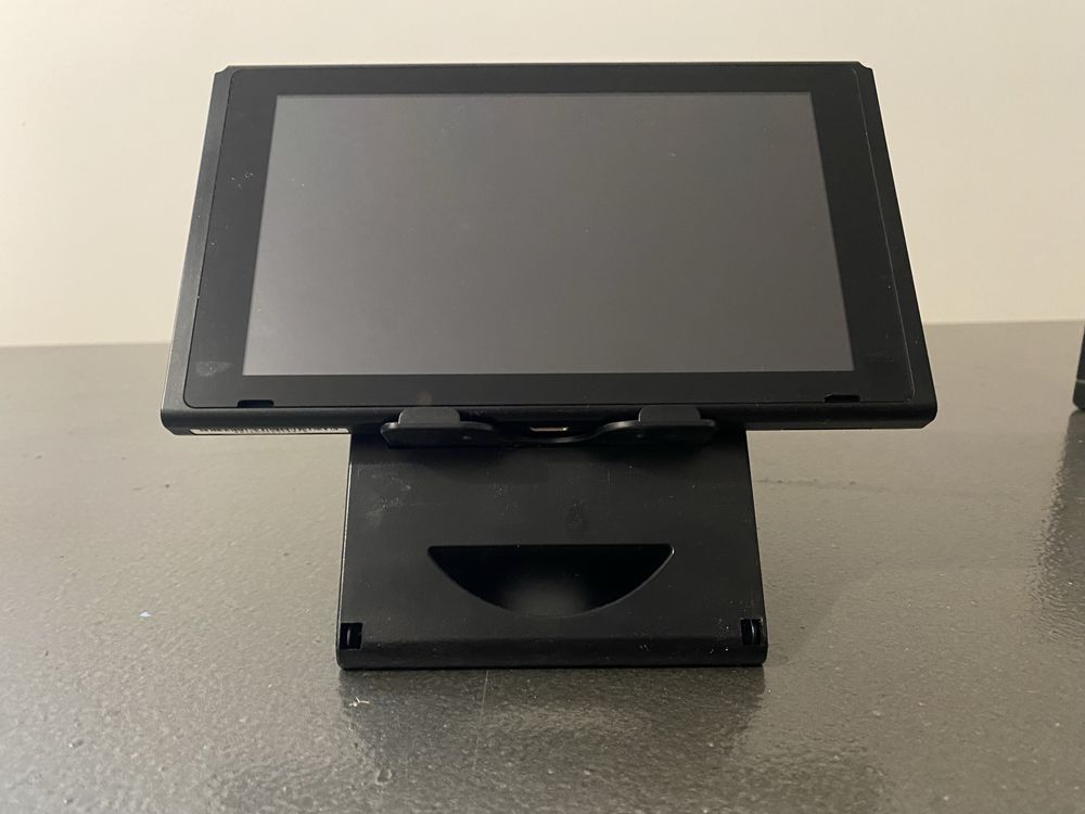 Nintendo Switch + аксесуари