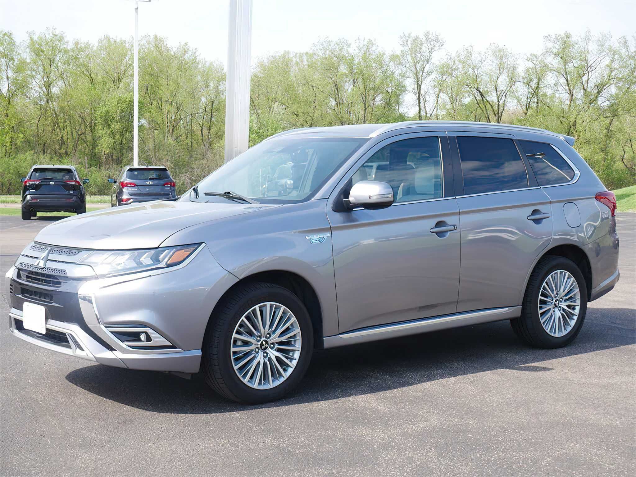 Mitsubishi Outlander PHEV SEL 2019