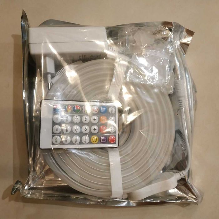 Світлодіодна лента неон 5 метрів RGB IC SMART пульт Д/У + Блок 220-12В