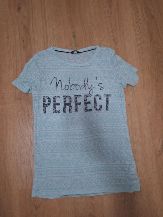 Bluzka Nobody's Perfect