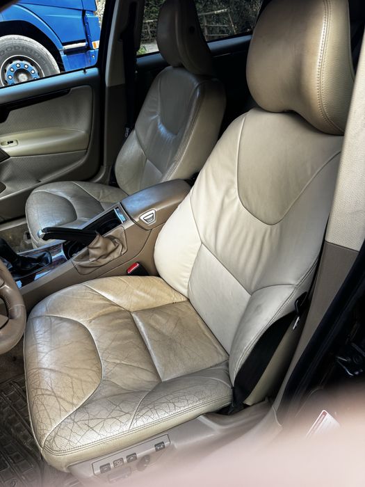 Volvo V70 II 2.4d5 2005r