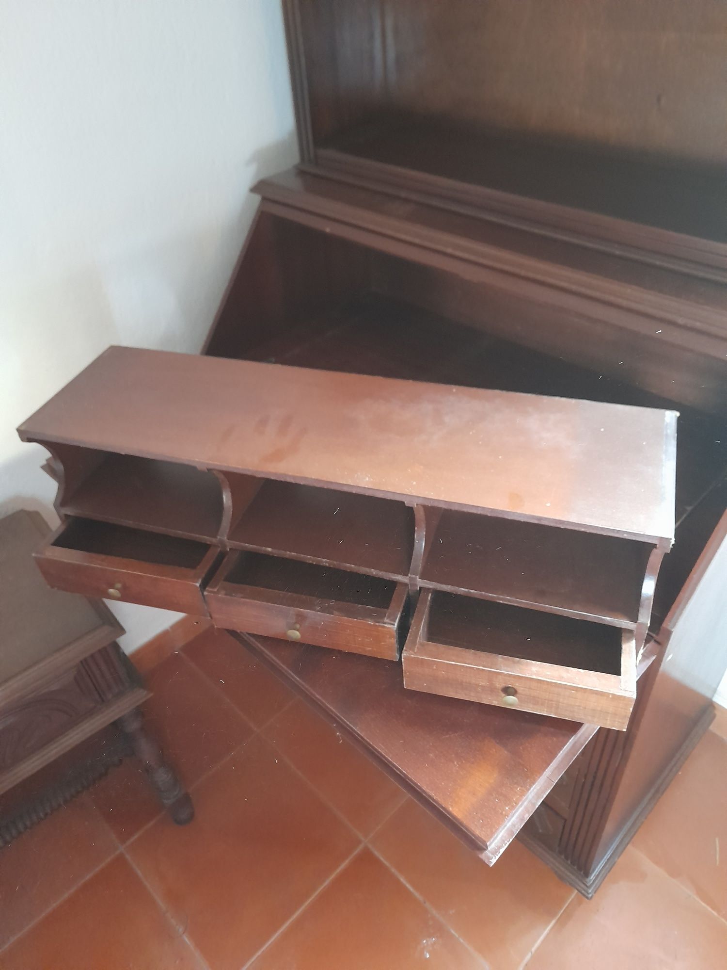 Movel com secretaria