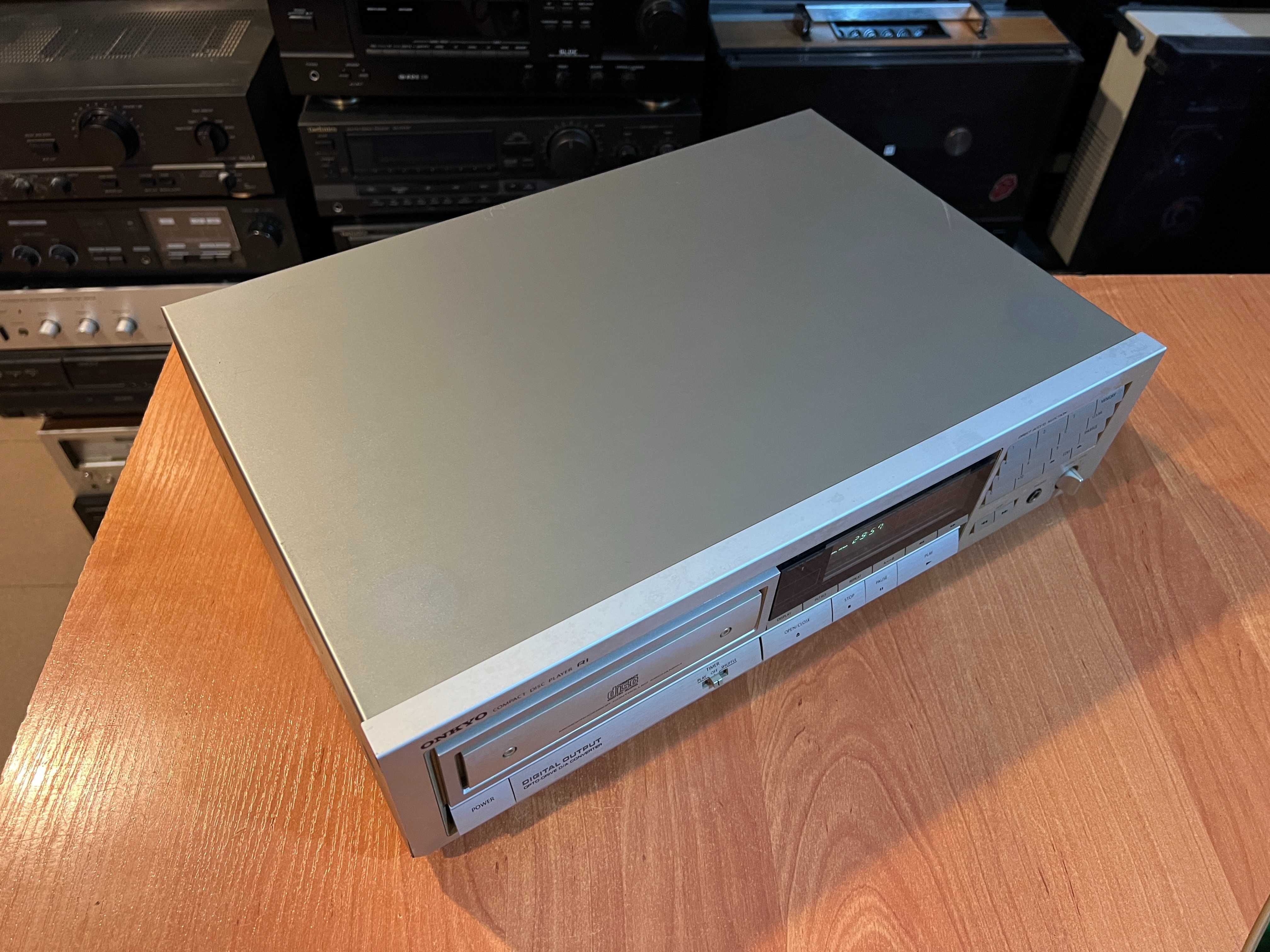 Odtwarzacz płyt CD Onkyo DX-6540 Audio Room