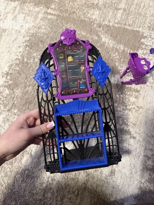 Мебель монстер хай