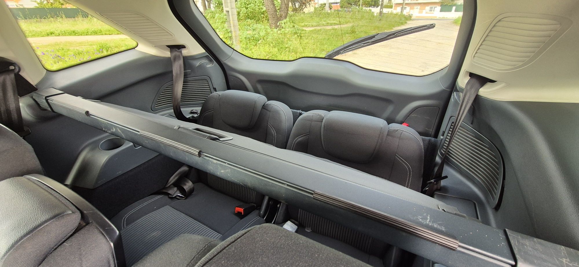 Ford Grand C-Max 1.6TDCi 7 Lugares de 2014 NACIONAL