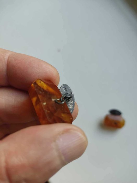 Запонки СССР-янтарь и серебро-875 проба