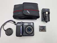 .Aparat Nikon COOLPIX880 - CF 64Mb - cyfrowy Super RETRO VINTAGE IDEAL