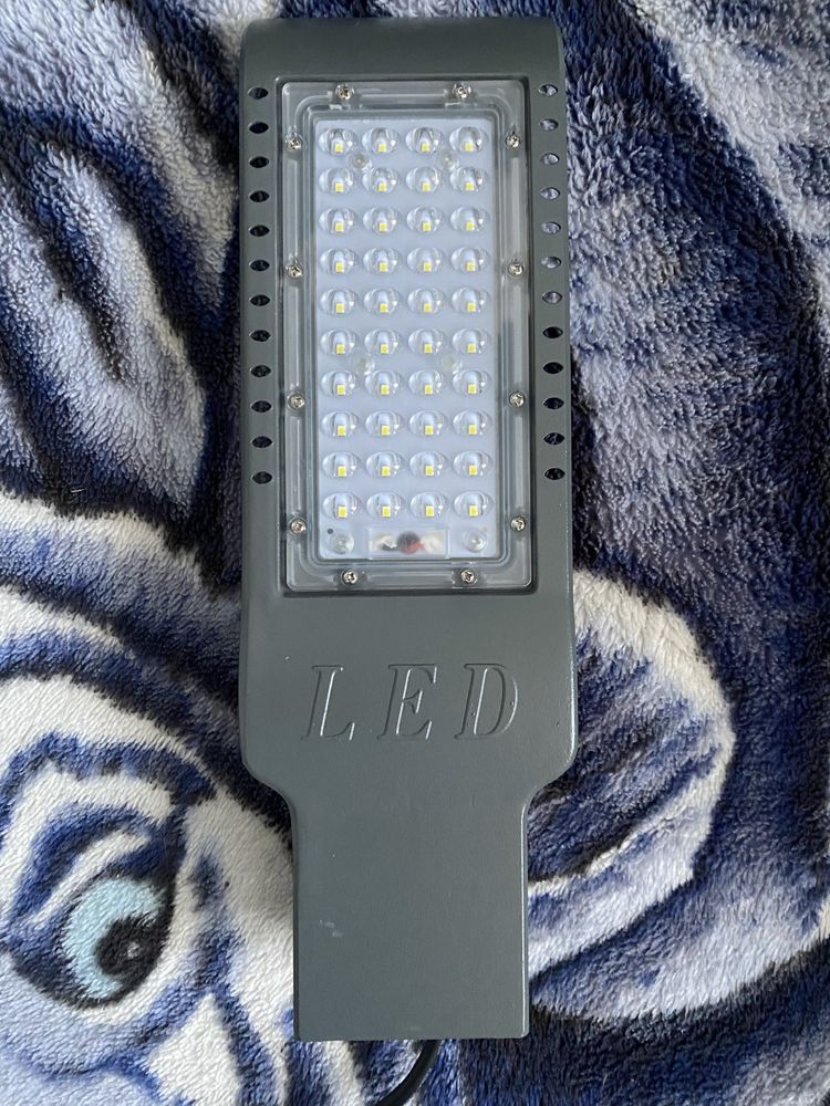 Вуличний фонарь LED