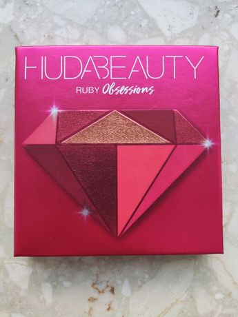 Paletka cieni Huda Beauty Ruby Obsessions NOWA