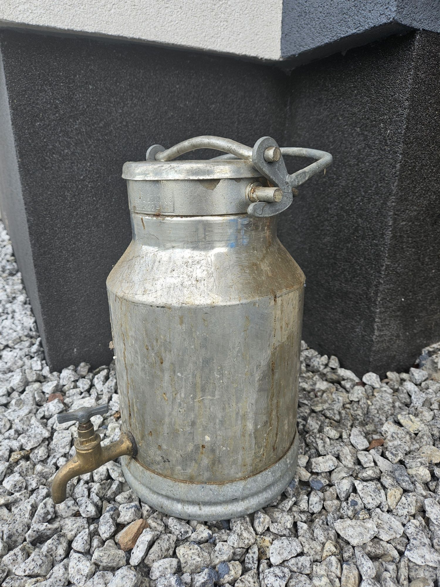 Kana/kanka z kranikiem