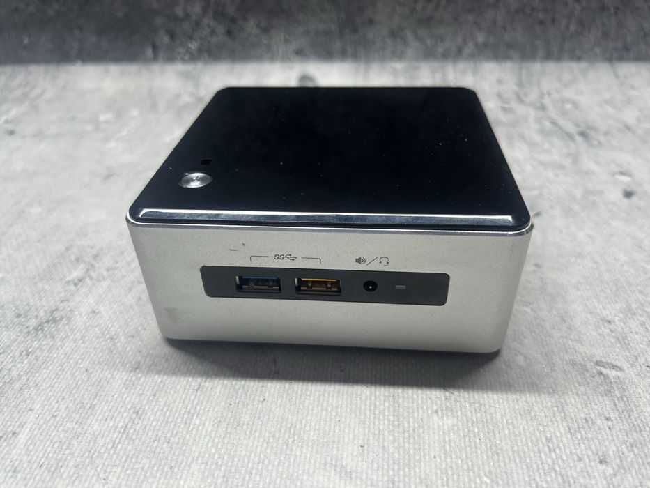 MINI PC Intel NUC / i3 6100u 2.3 GHz / 8GB DDR4 / 256SSD / HD520 / W11