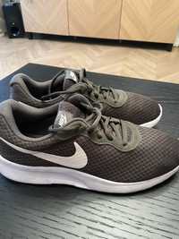 Buty nike sportowe