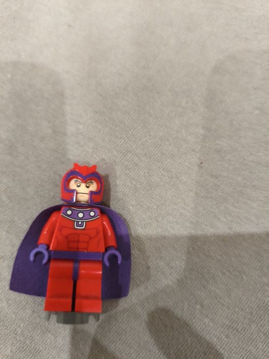 Okazja! 3 figurki Wolverine, Magneto, Deadpool.