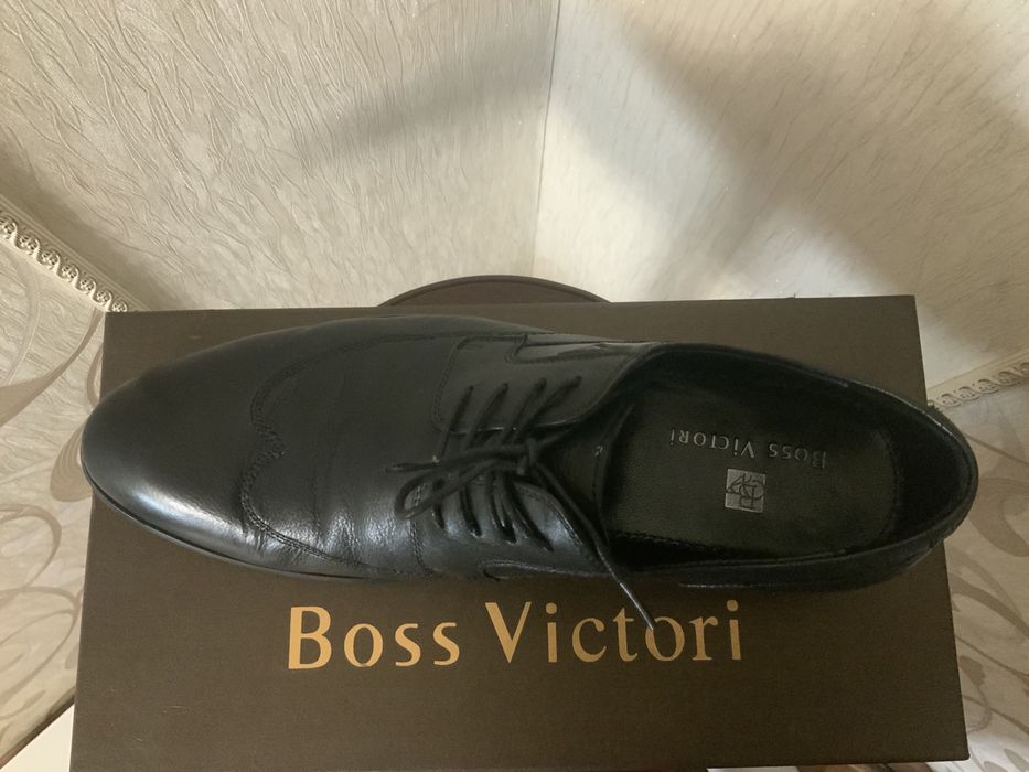 Чоловічі шкіряні класичні   туфлі