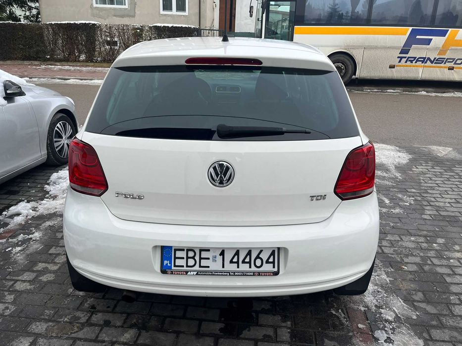 VW Polo 5 Drzwi 2011 rok 1.6 TDi Klimatronic Tempomat Grzane fotele