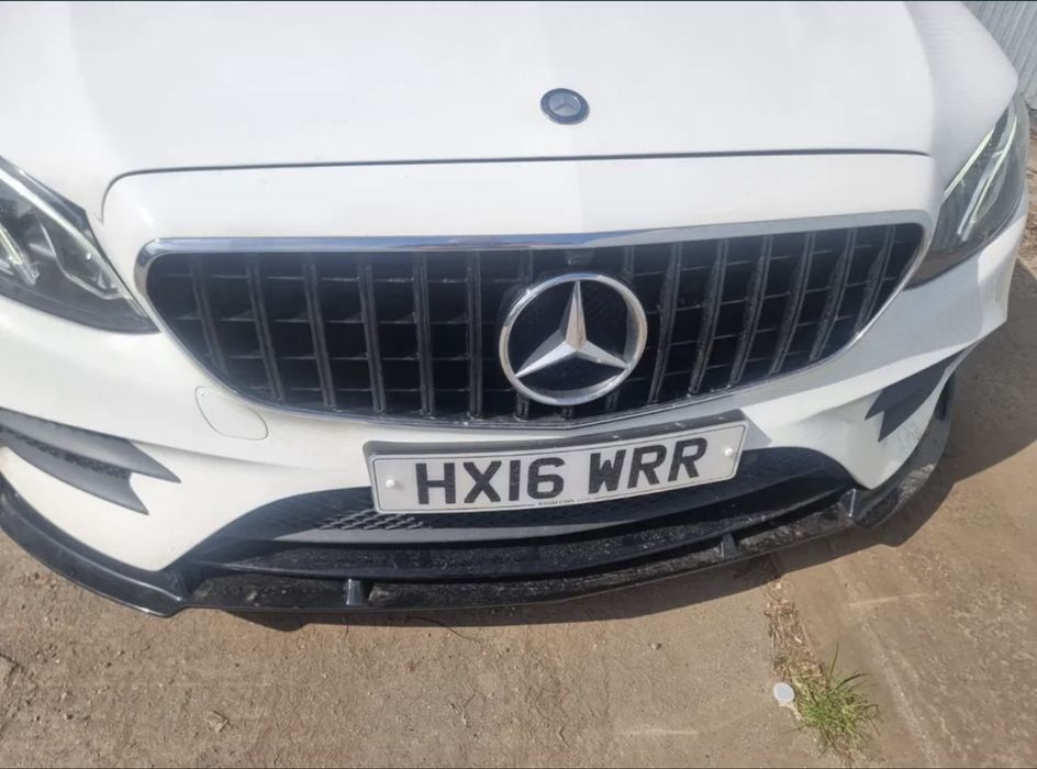 Mercedes e213 2.0d AMG Правий руль