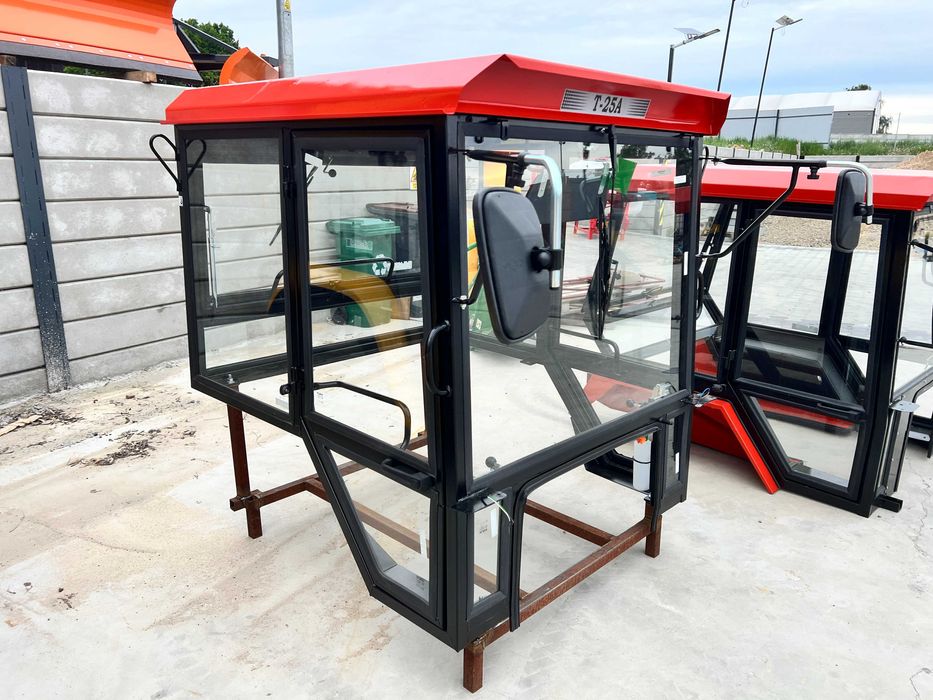 Kabina ciągnikowa Ursus C330 C360 MF235 MF255 T25 +wycieraczka --RATY-