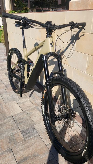 Cube Stereo Hybrid 160 HPC SL 750