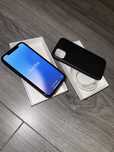iPhone 11, bez rysy, stan bardzo dobry, czarny, 64 GB.