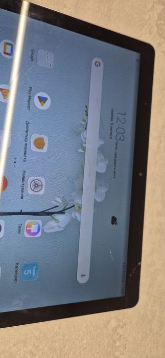 Планшет Xuawei на запчастини. Працює