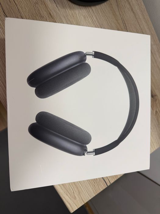 AirPods Max midnight