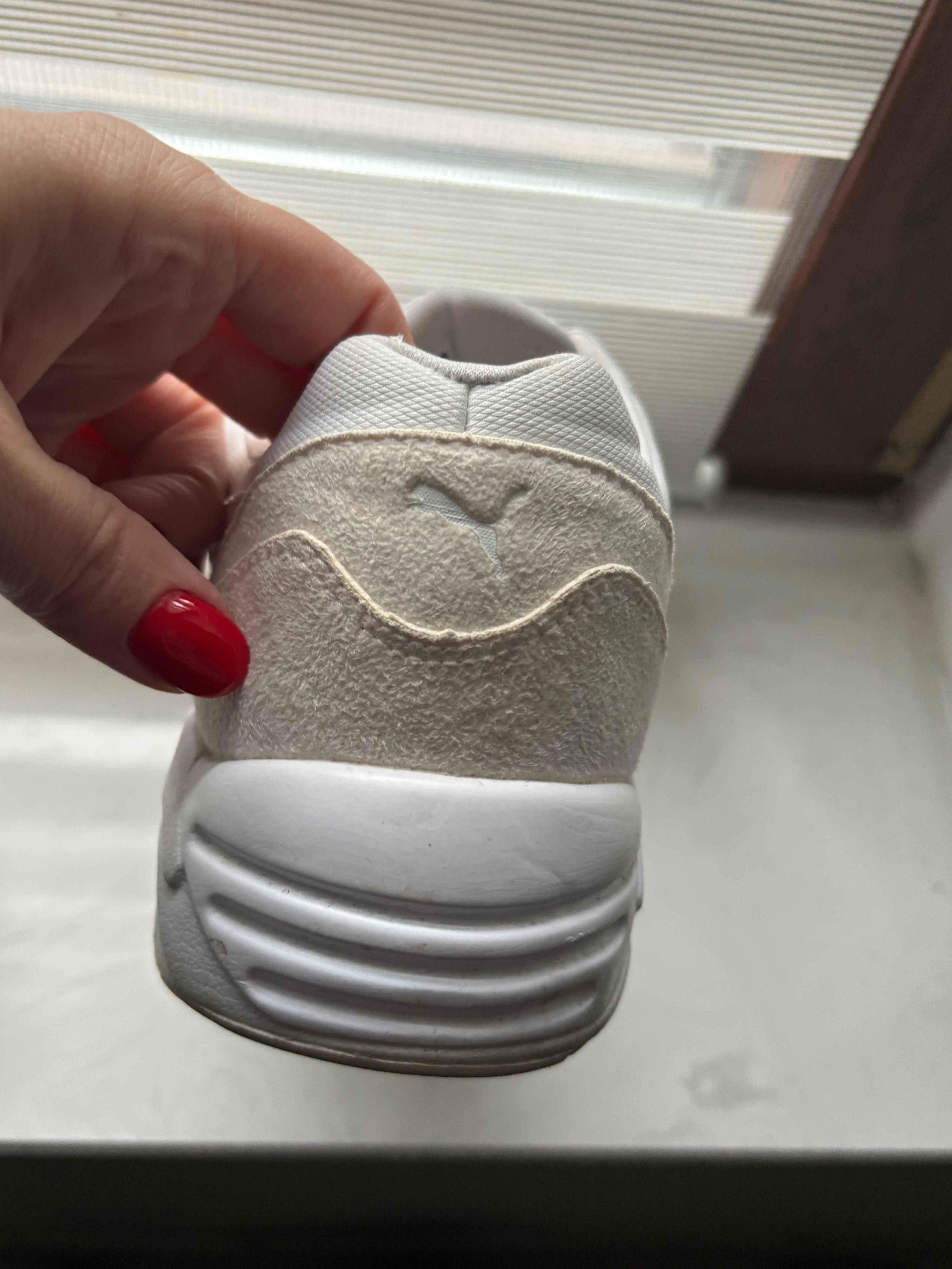 Sneakersy Puma Trinomic 40