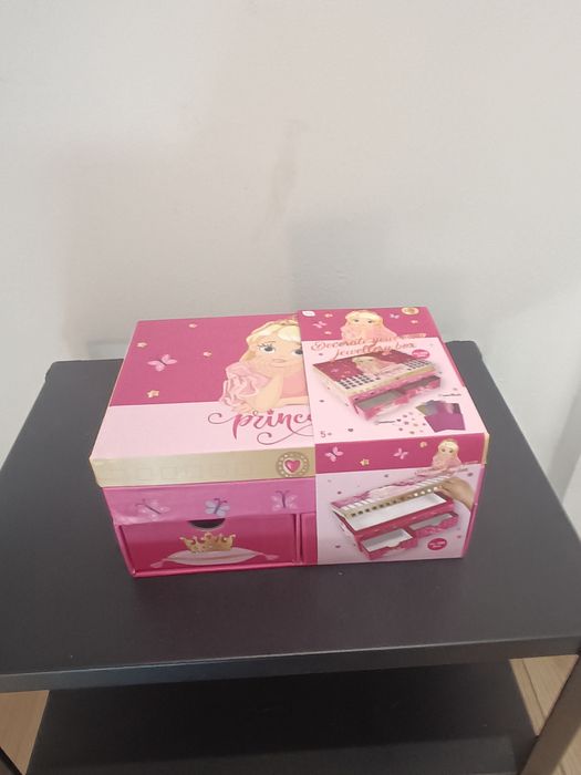 Zestaw DIY Ozdób własną kasetkę na biżuterię 3+ 3 rodzaje