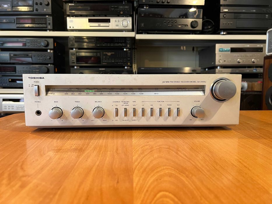Amplituner Toshiba SA-2000L Vintage, Audio Room