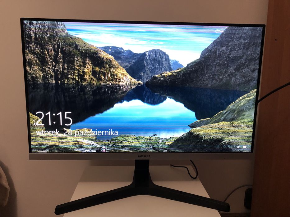 Monitor 24 cali uszkodzony