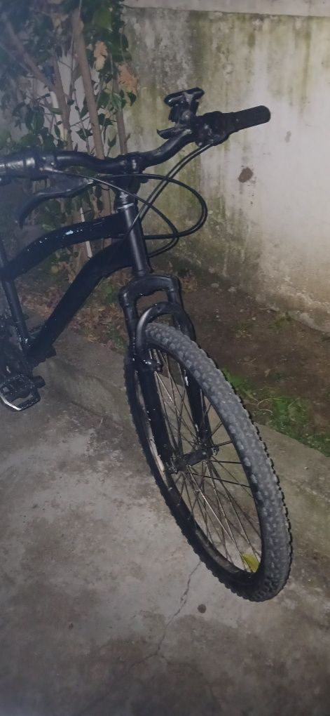 Bicicleta btt usada