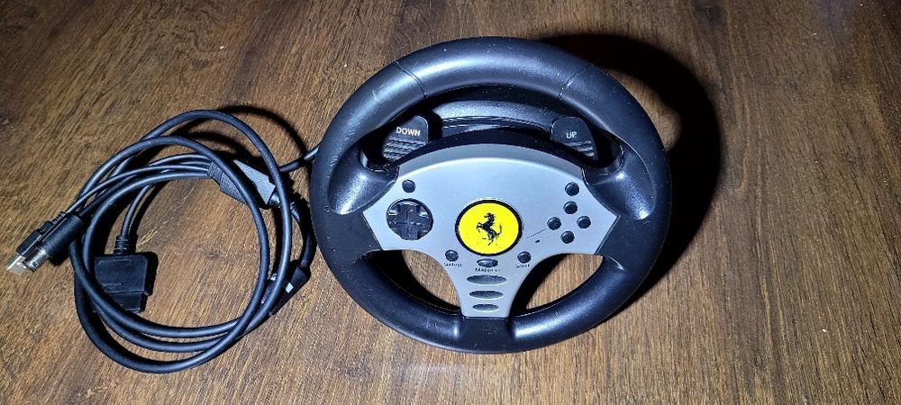 Игровой руль Ferrari