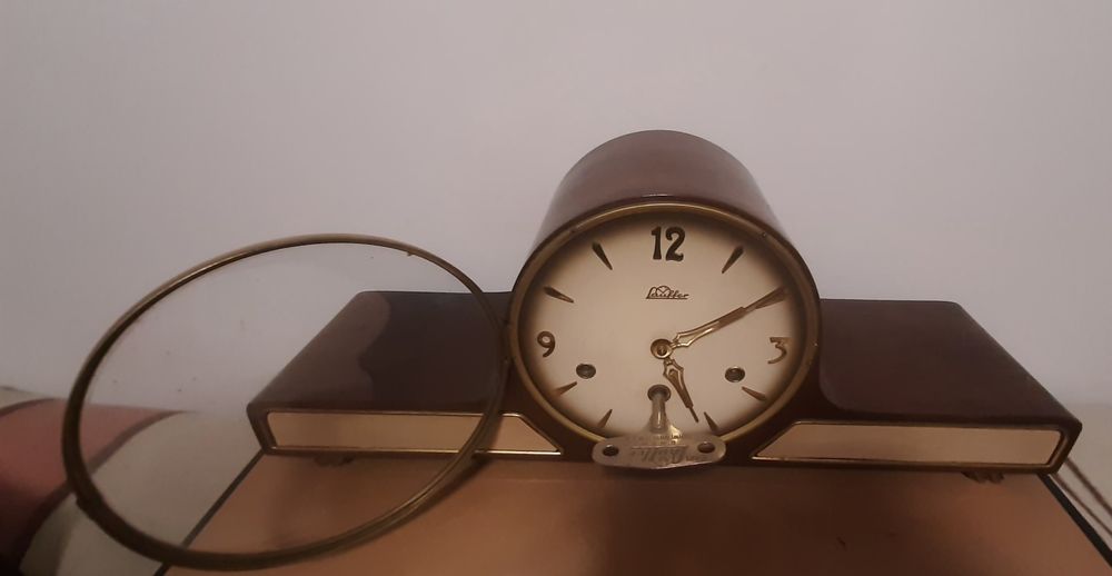 Kwadransowy zegar kominkowy Karl Lauffer – Westminster 4/4, lata 50/60