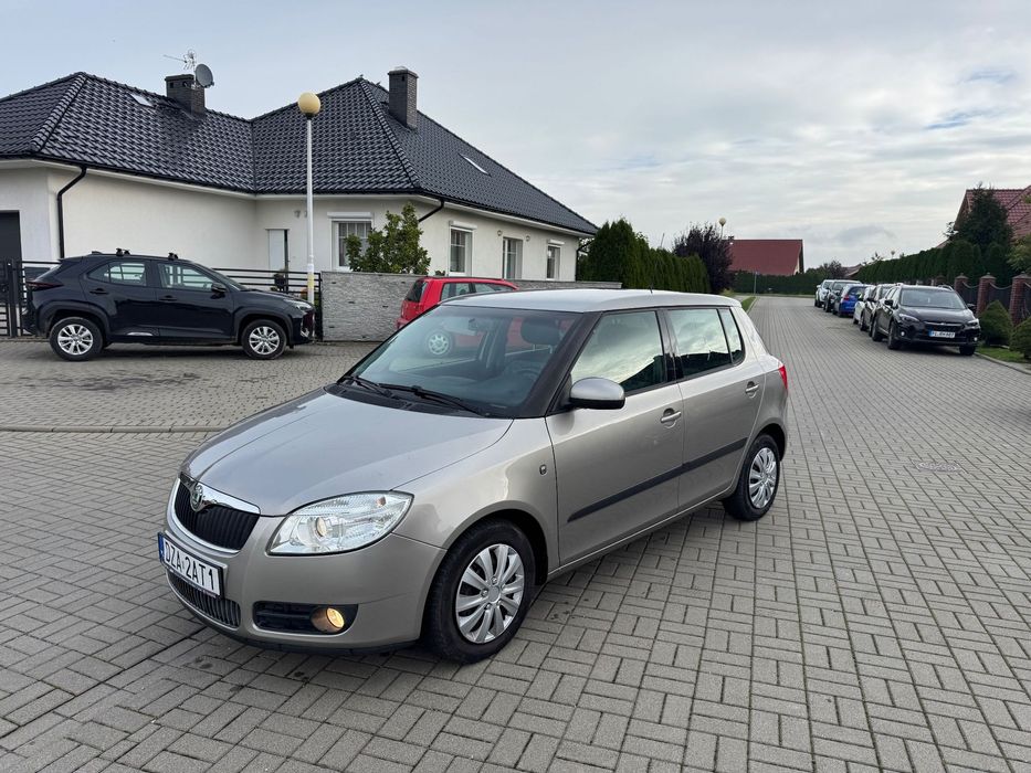 Skoda Fabia Piękny 1,4 Benzyna Gwarancja Serwis ASO Gwarancja 12mc