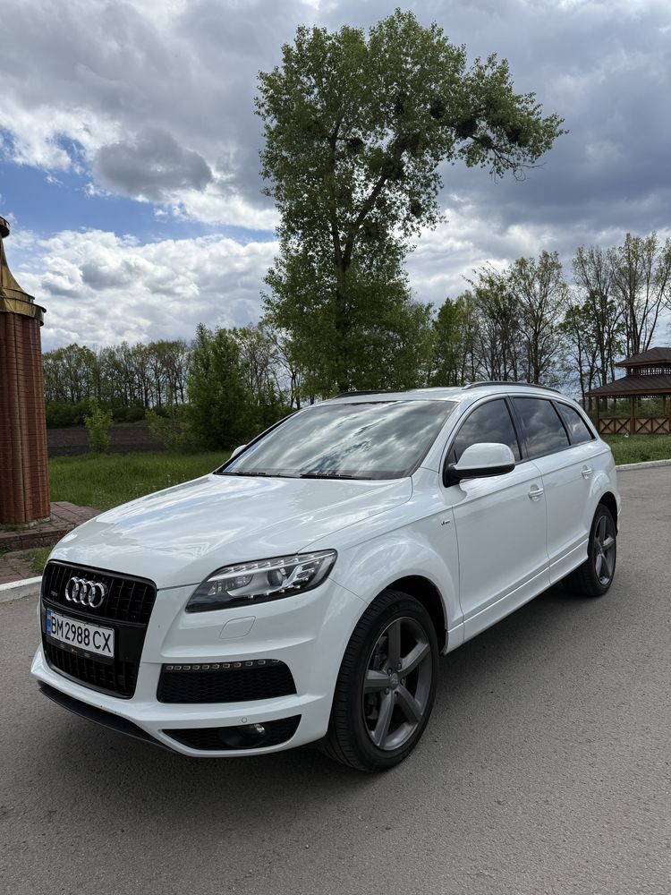 Audi Q7 4.2 tdi s-line в ідеальному стані.