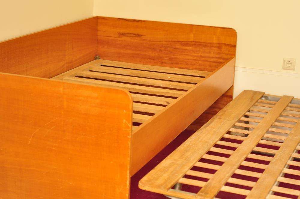 Cama gavetão dupla de solteiro - impecável